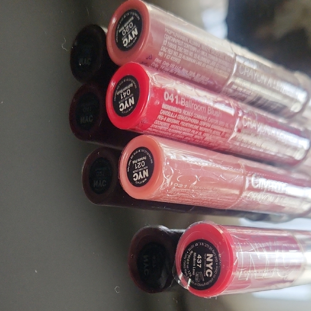 NYC Lip Color Collection - Vibrant Pinks - Picture 7 of 16